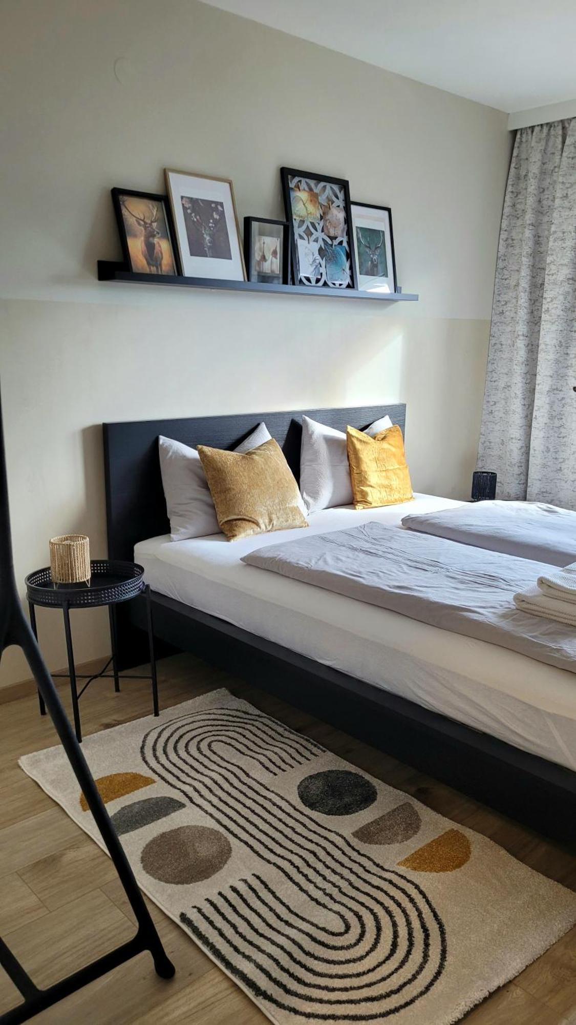Sunrise Apartment ชลัดมิง ภายนอก รูปภาพ