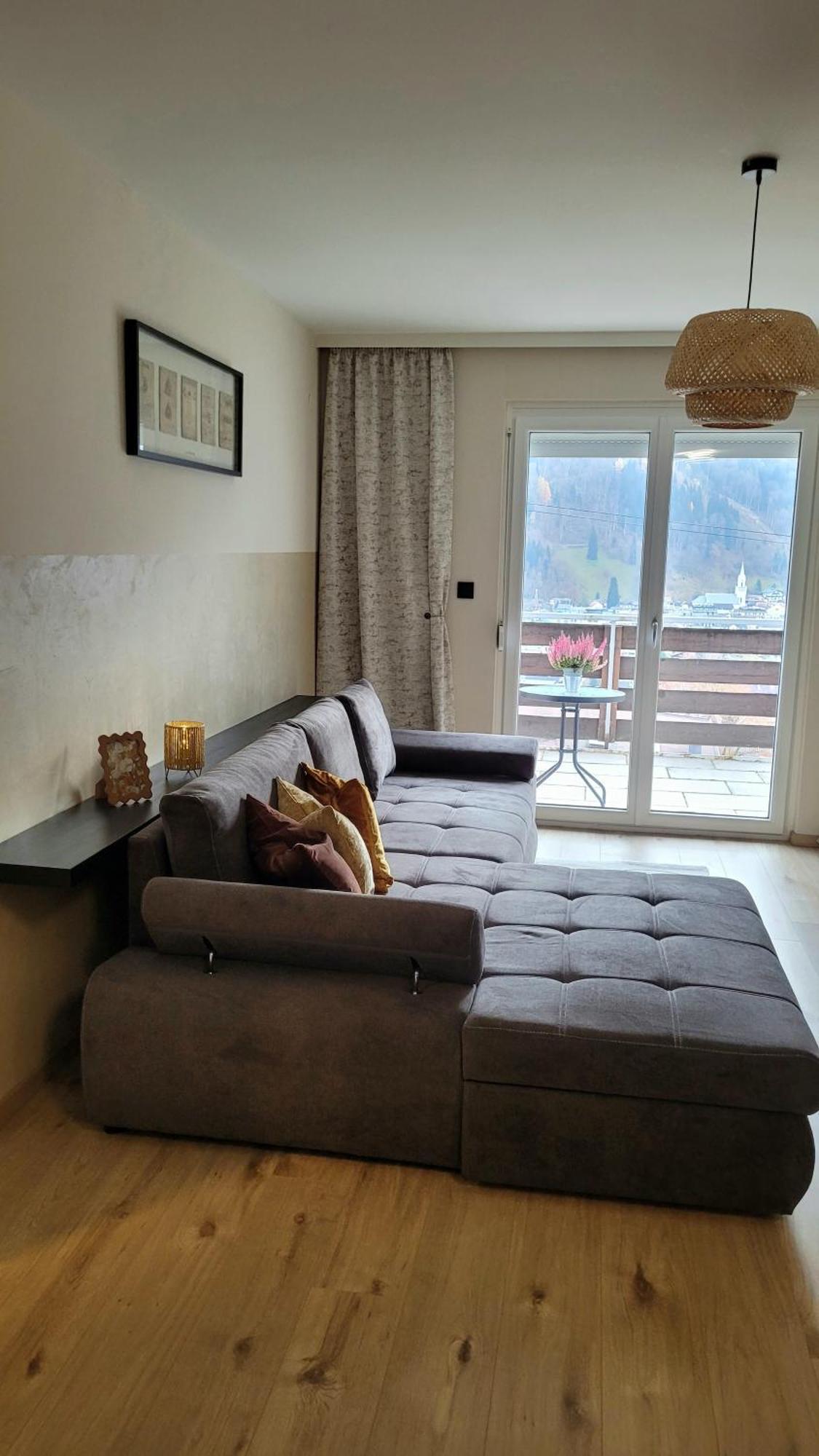 Sunrise Apartment ชลัดมิง ภายนอก รูปภาพ