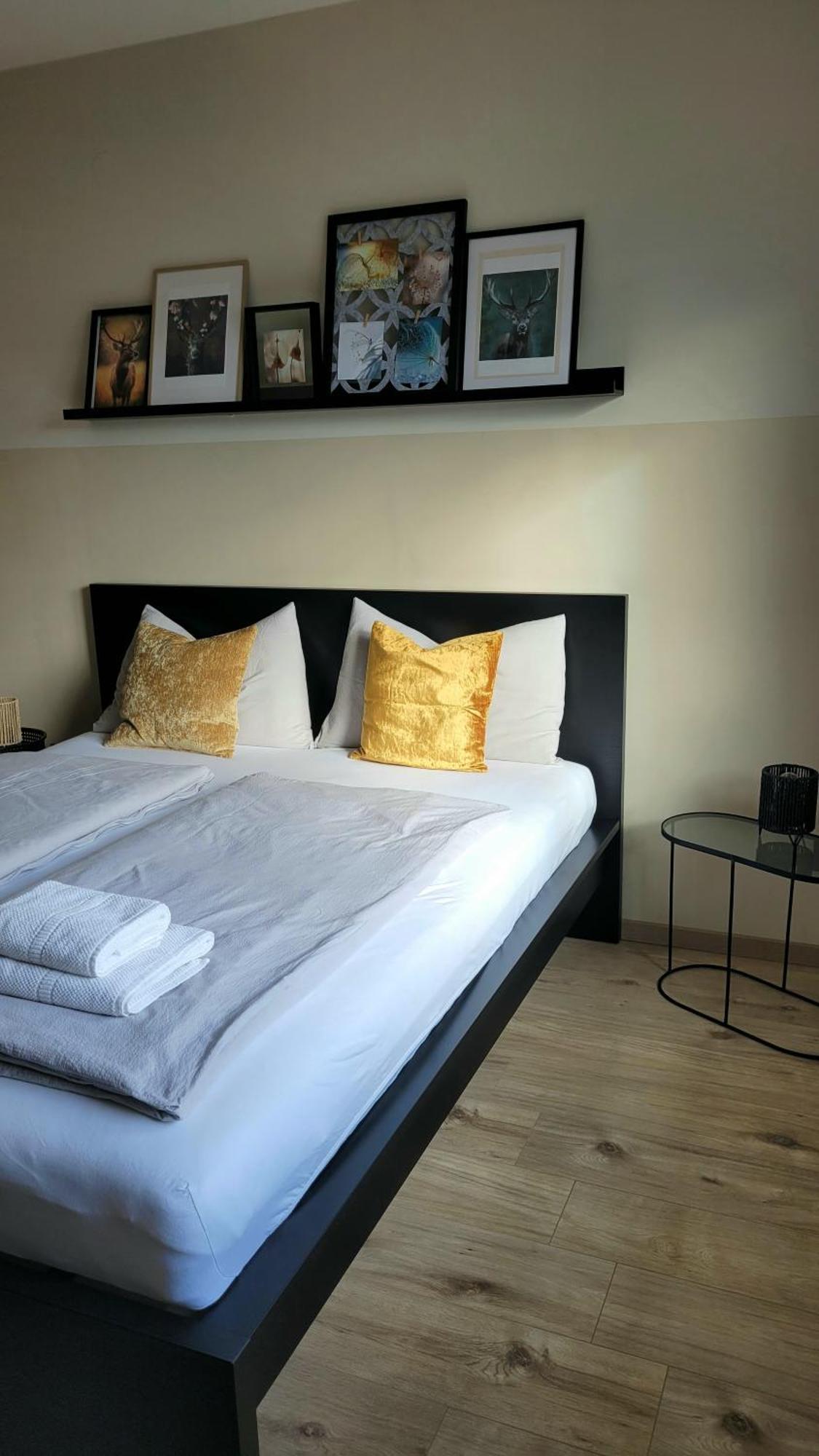 Sunrise Apartment ชลัดมิง ภายนอก รูปภาพ